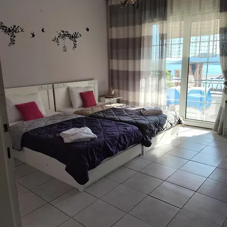 Nikol & Stella's House Διαμέρισμα *