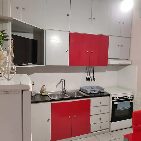Διαμέρισμα Nikol & Stella's House *