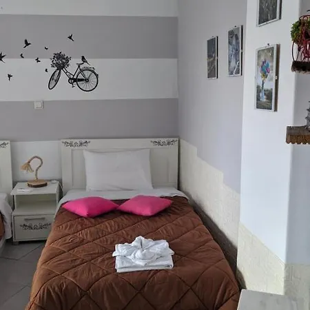 Apartment Nikol & Stella's House *