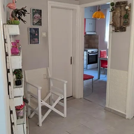 Apartamento Nikol & Stella's House